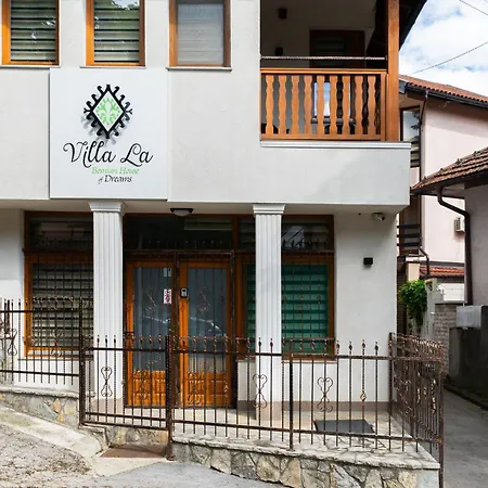 Guest house La *